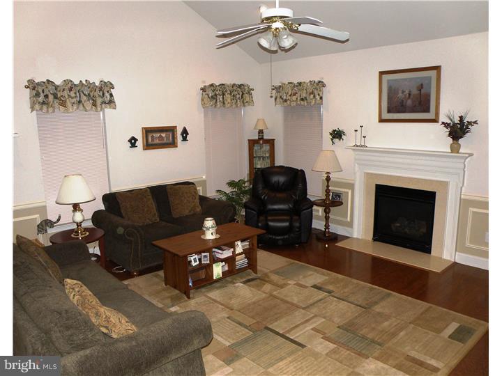 404 Gilmer Road Coatesville, PA 19320 - Photo 13 of 21 Living Room