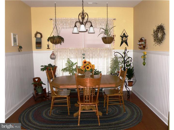 404 Gilmer Road Coatesville, PA 19320 - Photo 10 of 21 Breakfast Room