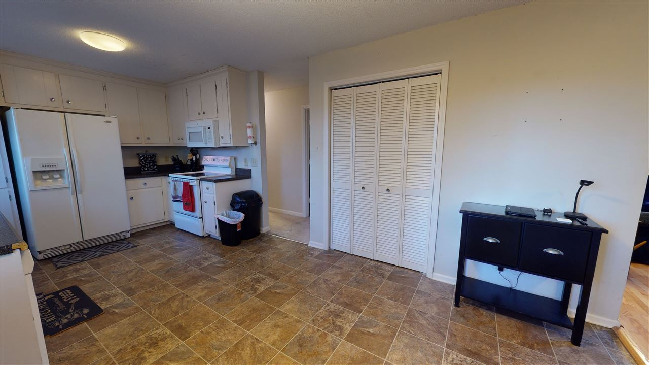 1503 Cole Mill Road Durham, NC 27705 - Photo 9 of 29 kitchen