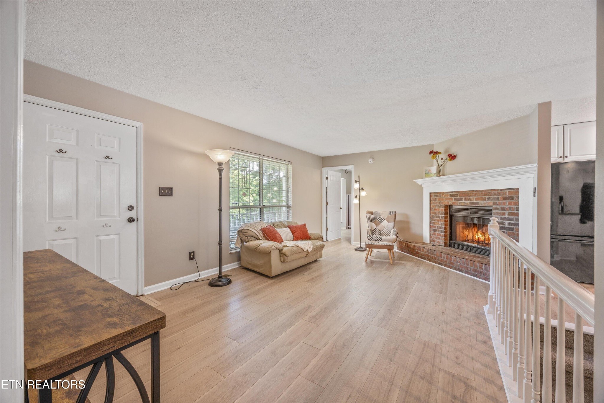936 Corning Road Knoxville, TN 37923 - Photo 3 of 26 Gallery Image 3