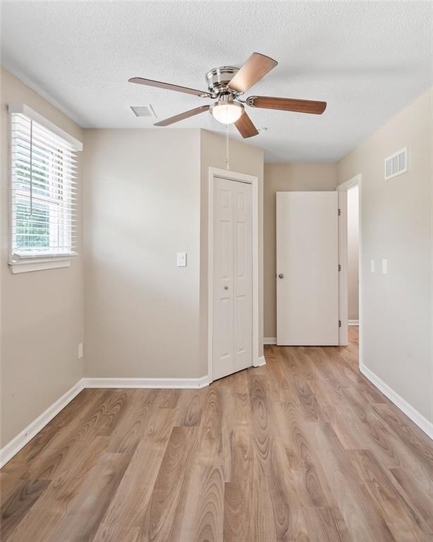 10123 Steele Road Kansas City, KS 66111 - Photo 16 of 19