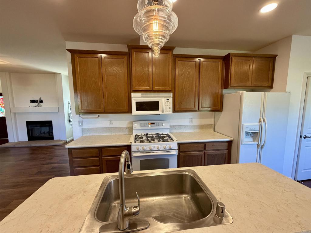 8301 Mission Gorge Road, Unit 23 Santee, CA 92071 - Photo 3 of 30 Gallery Image 3