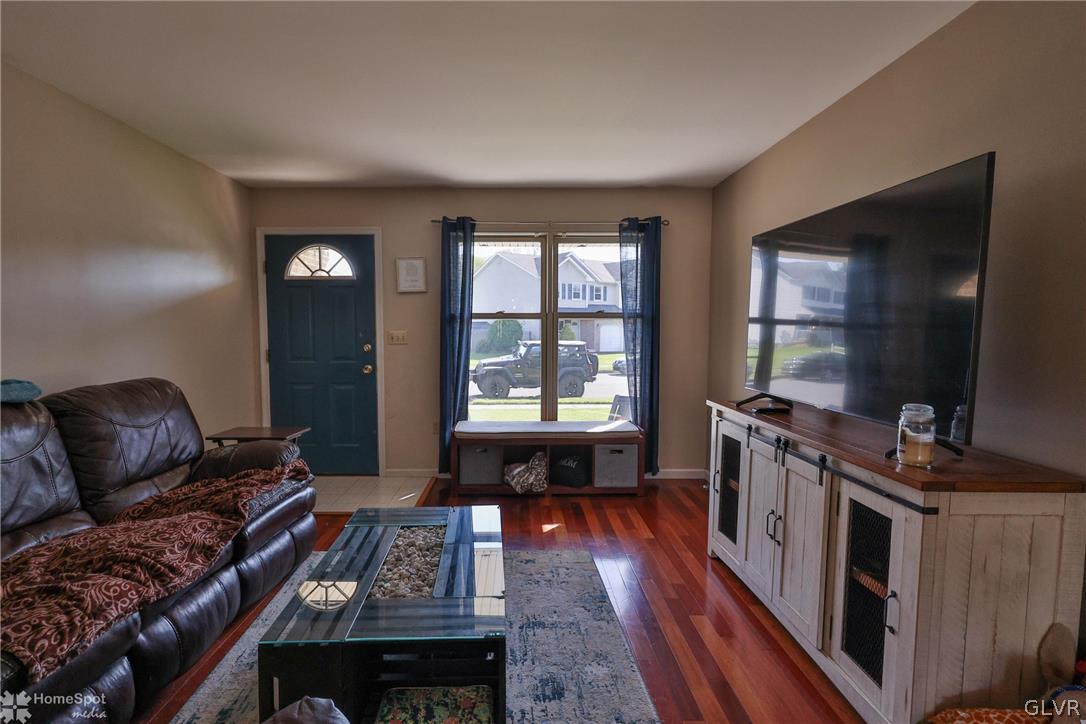 819 Atlas Road Northampton, PA 18067 - Photo 5 of 35 Gallery Image 5