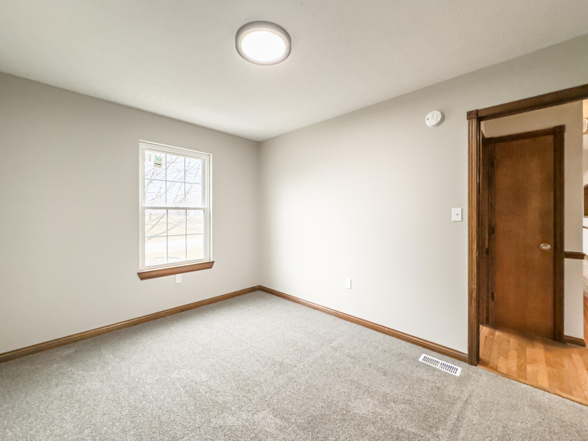 12786 Pennington Road Walton, KY 41094 - Photo 16 of 36 Gallery Image 16