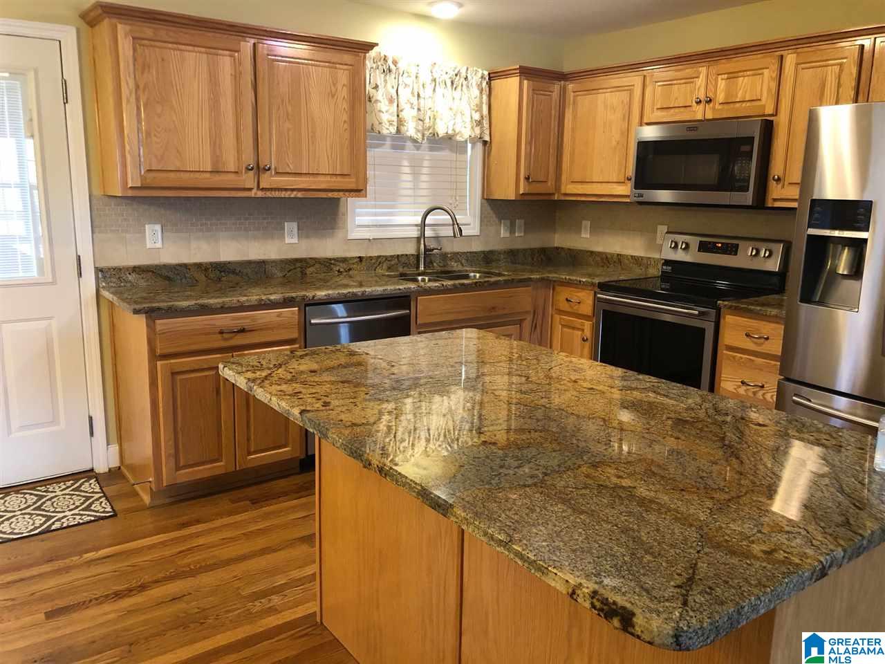 2515 Chelsea Way Warrior, AL 35180 - Photo 4 of 19