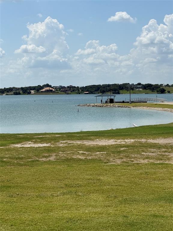 4026 Howard Road Waxahachie, TX 75165 - Photo 11 of 37 a view of an ocean