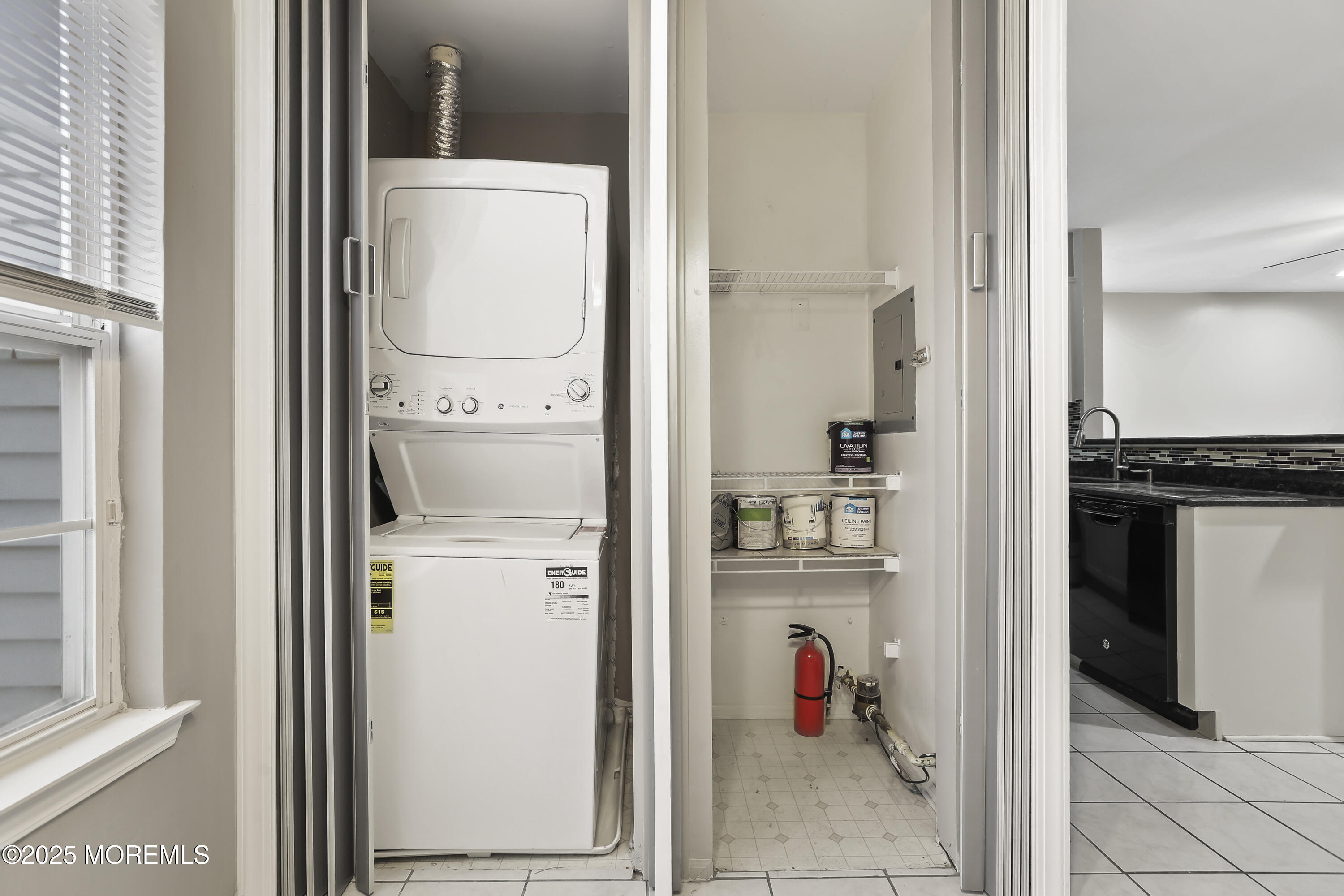 1707 Ridgeview Court, Unit 1707 Parlin, NJ 08859 - Photo 11 of 22 a view of kitchen