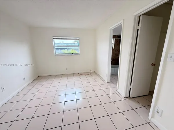 $1,500 | 241 Southeast 9th Avenue, Unit 206, Pompano Beach, FL 33060