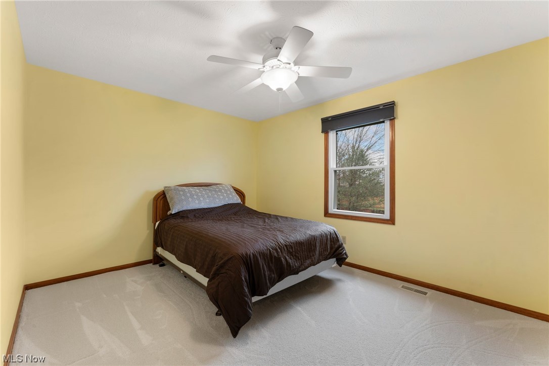 17634 Howe Road Strongsville, OH 44136 - Photo 25 of 29