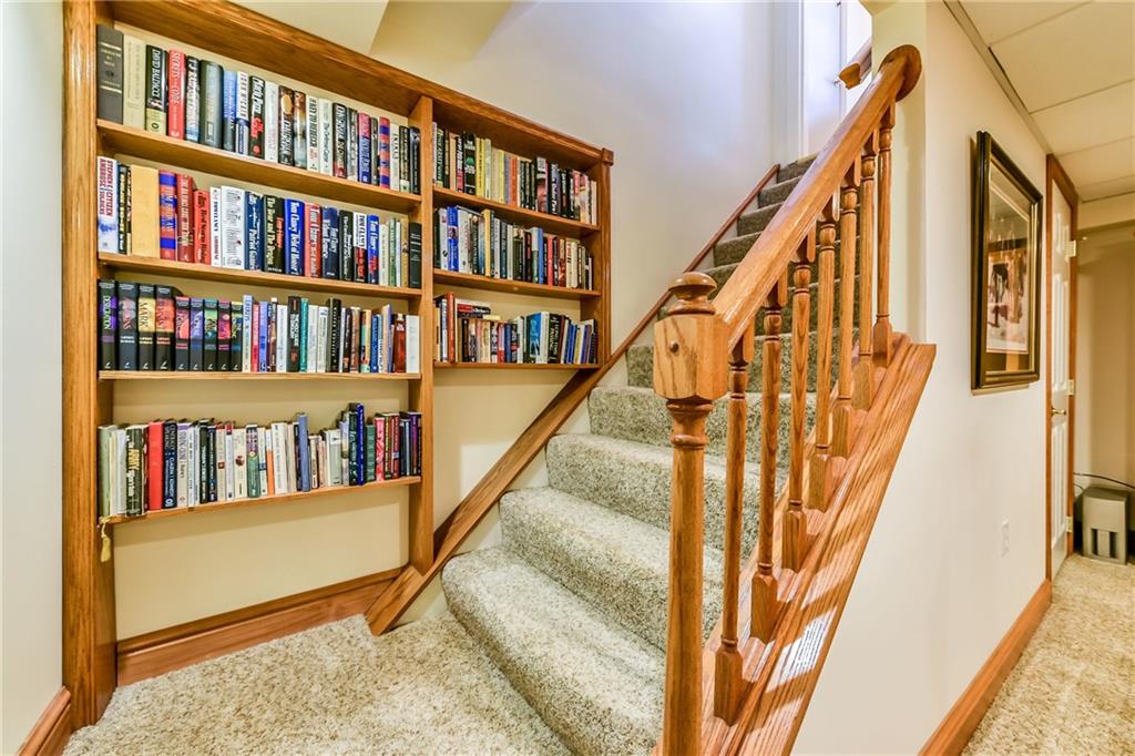 941 Cumberland Road Pittsburgh, PA 15237 - Photo 19 of 25 Gallery Image 19
