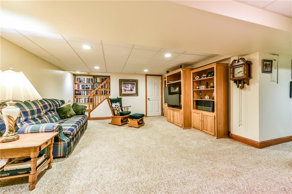 941 Cumberland Road Pittsburgh, PA 15237 - Photo 20 of 25 Gallery Image 20