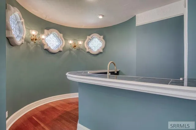 $1,495,000 | 4976 East 49th South, Idaho Falls, ID 83406