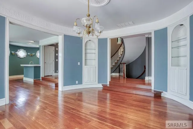 $1,495,000 | 4976 East 49th South, Idaho Falls, ID 83406