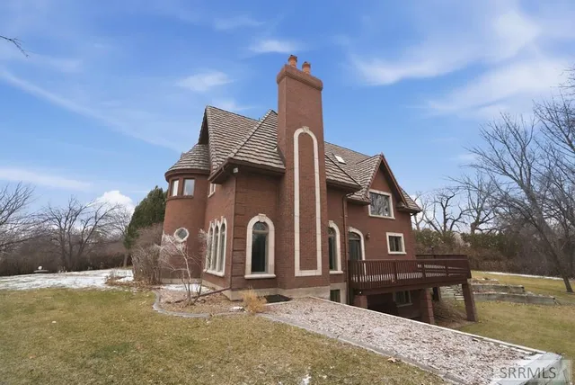 $1,495,000 | 4976 East 49th South, Idaho Falls, ID 83406