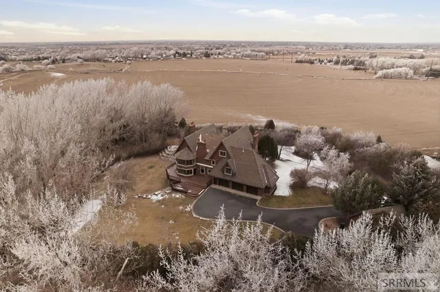 $1,495,000 | 4976 East 49th South, Idaho Falls, ID 83406