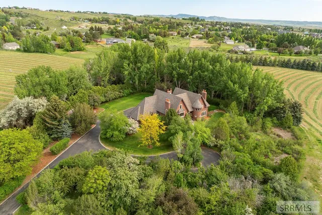 $1,495,000 | 4976 East 49th South, Idaho Falls, ID 83406