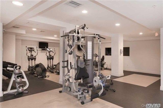 64-05 Yellowstone Boulevard, Unit 414 Queens, NY 11375 - Photo 9 of 11 Gallery Image 9