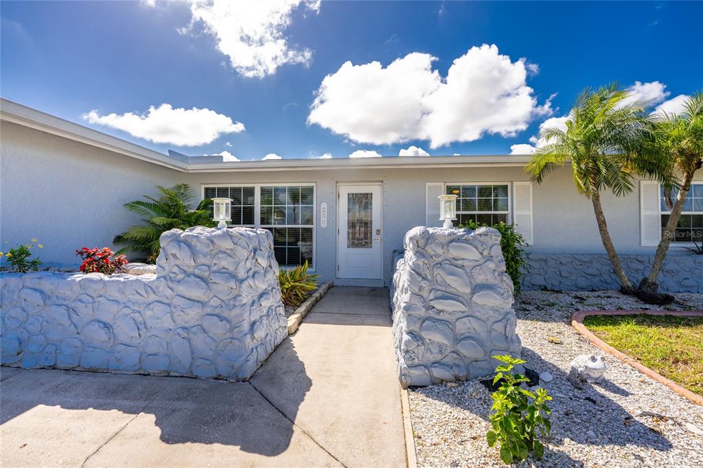 256 Caddy Road Rotonda West, FL 33947 - Photo 8 of 64 Gallery Image 8