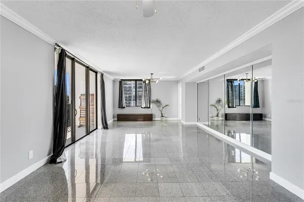 $2,800 | 1460 Gulf Boulevard, Unit 310, Clearwater, FL 33767