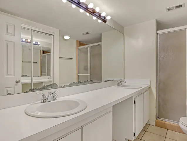 $2,250 | 4095 Palm Bay Circle, Unit B, West Palm Beach, FL 33406