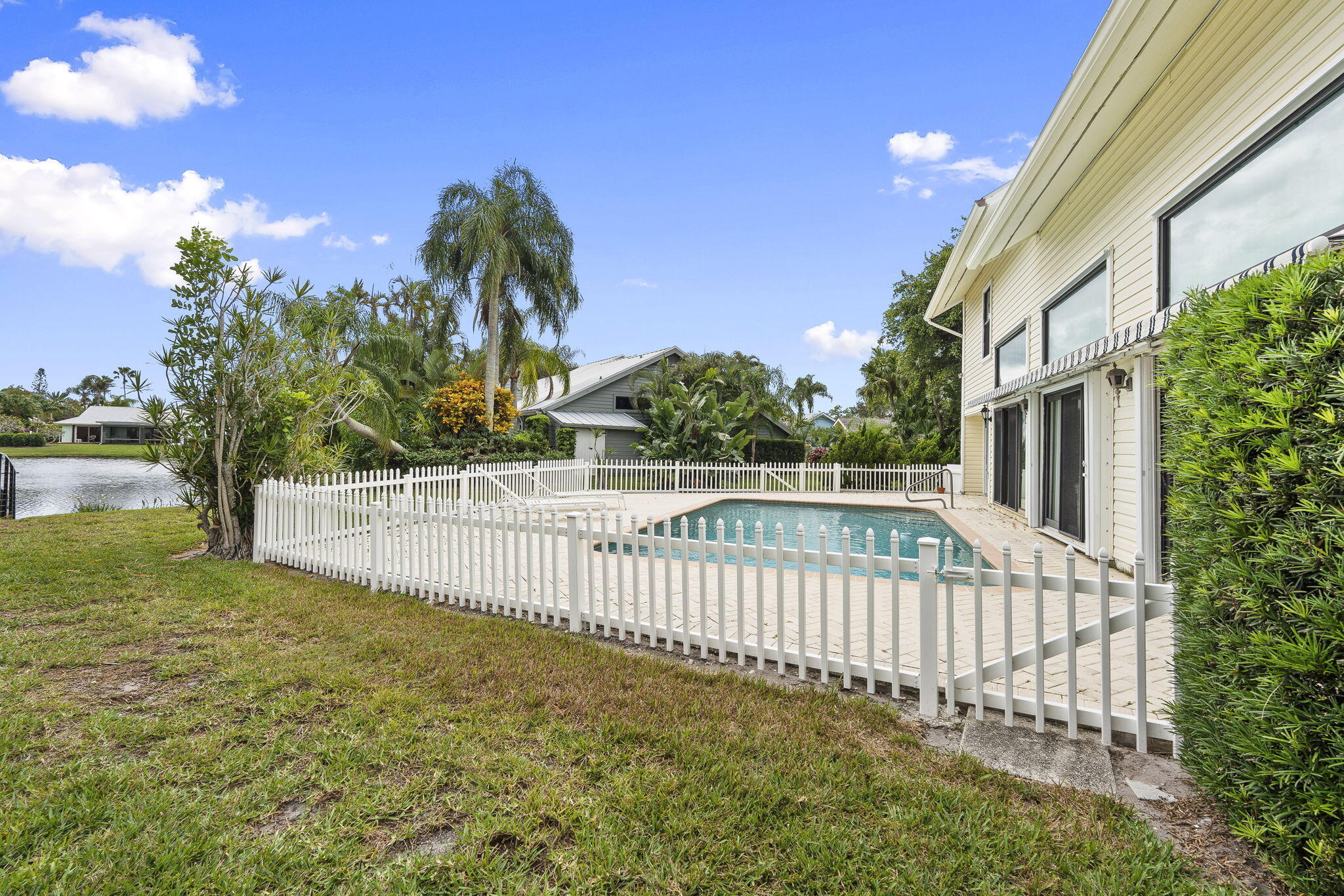 8964 Southeast Sunfish Place Hobe Sound, FL 33455 - Photo 44 of 51 51-web-or-mls-DSC03698