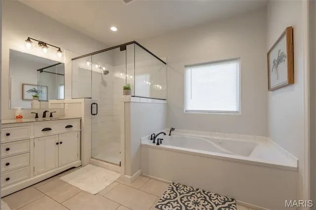 $515,000 | 30928 Bonnie Bell Drive, Warrenton, MO 63383