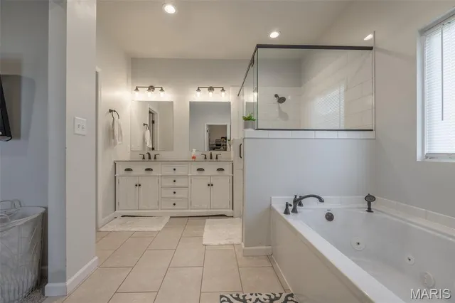 $515,000 | 30928 Bonnie Bell Drive, Warrenton, MO 63383