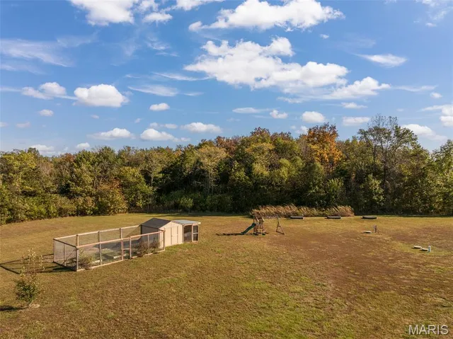 $515,000 | 30928 Bonnie Bell Drive, Warrenton, MO 63383