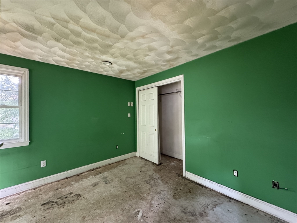 744 Boston Road Billerica, MA 01821 - Photo 10 of 26