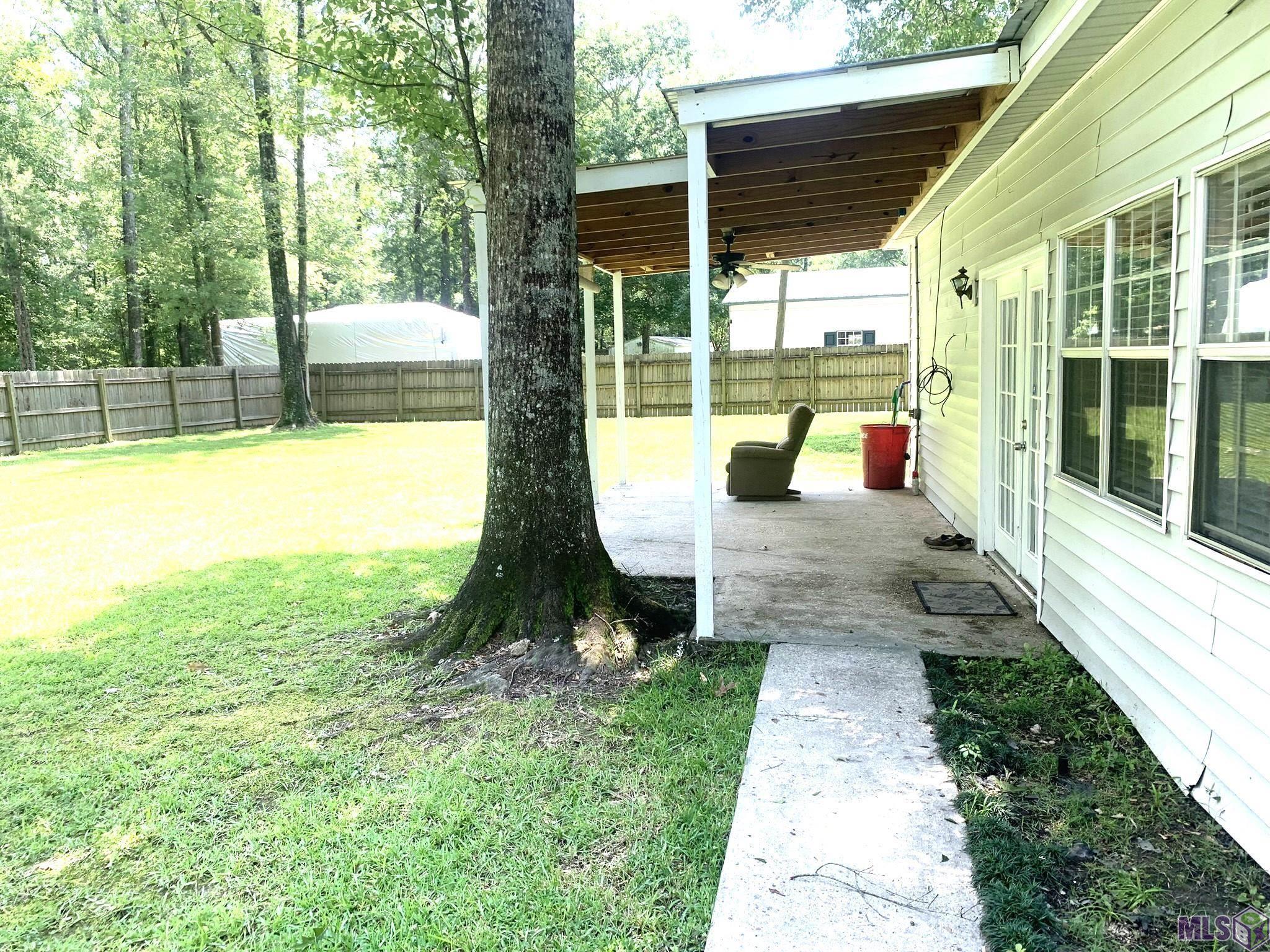 26554 Bobby Gill Road Denham Springs, LA 70726 - Photo 11 of 23 Back Porch 14 x 40