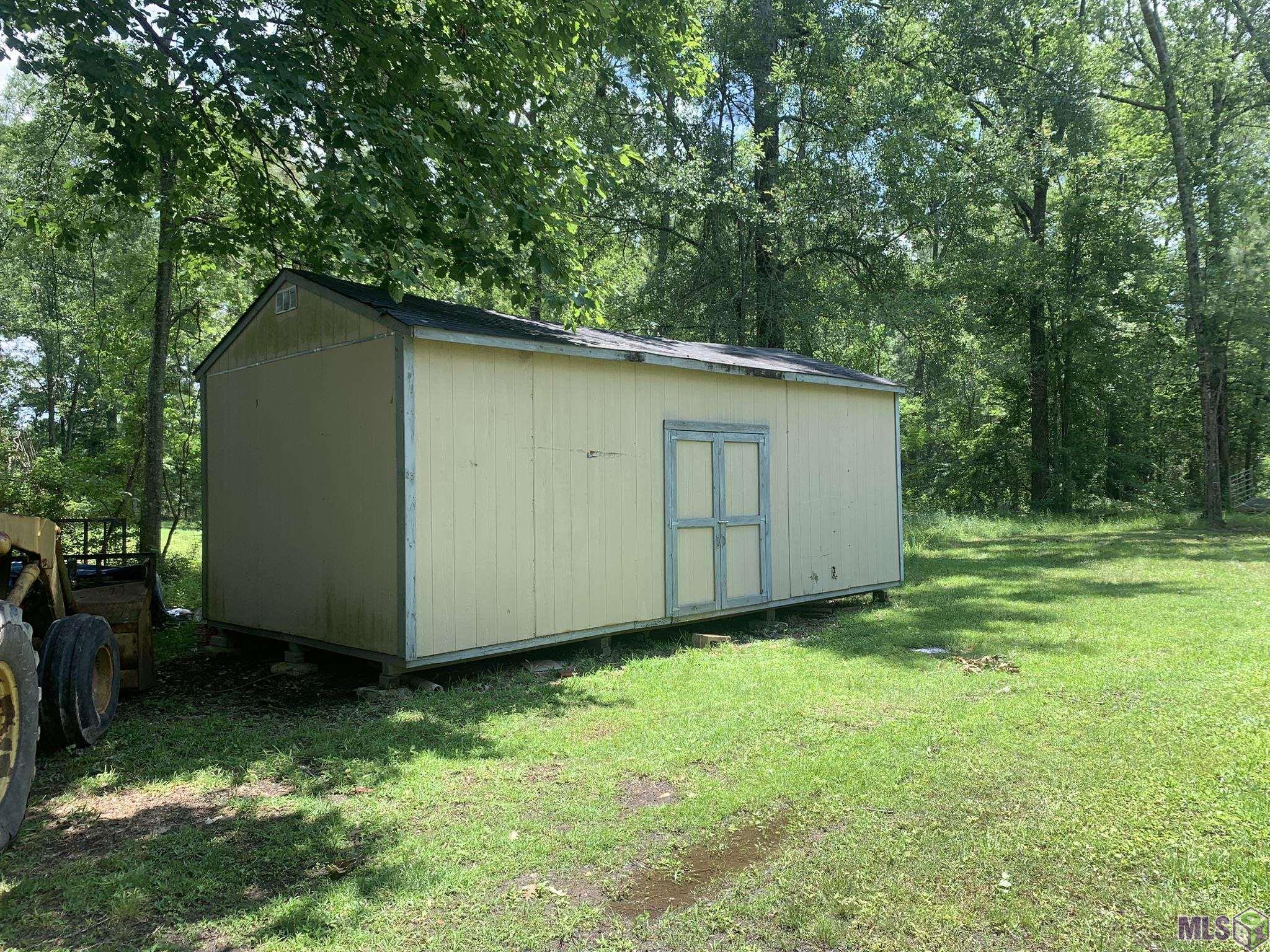26554 Bobby Gill Road Denham Springs, LA 70726 - Photo 7 of 23 Storage 8 x 16