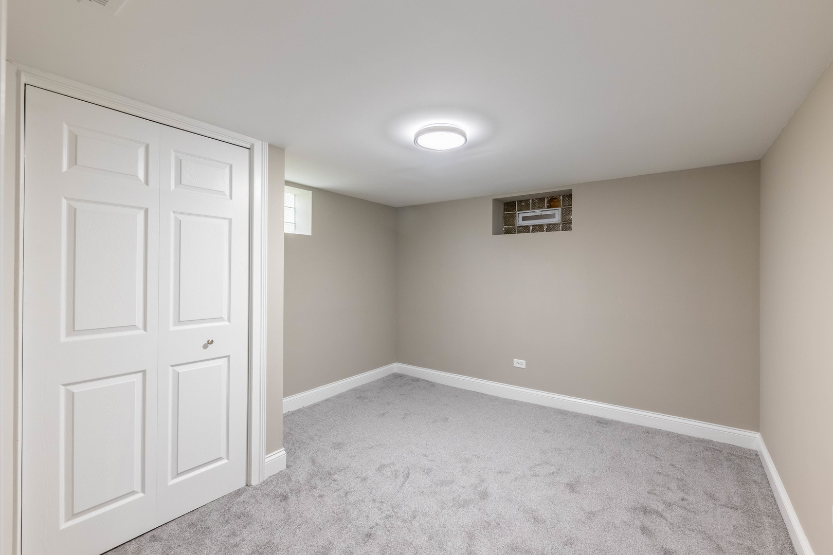 7914 South Troy Street Chicago, IL 60652 - Photo 26 of 35 wooden floor in an empty room