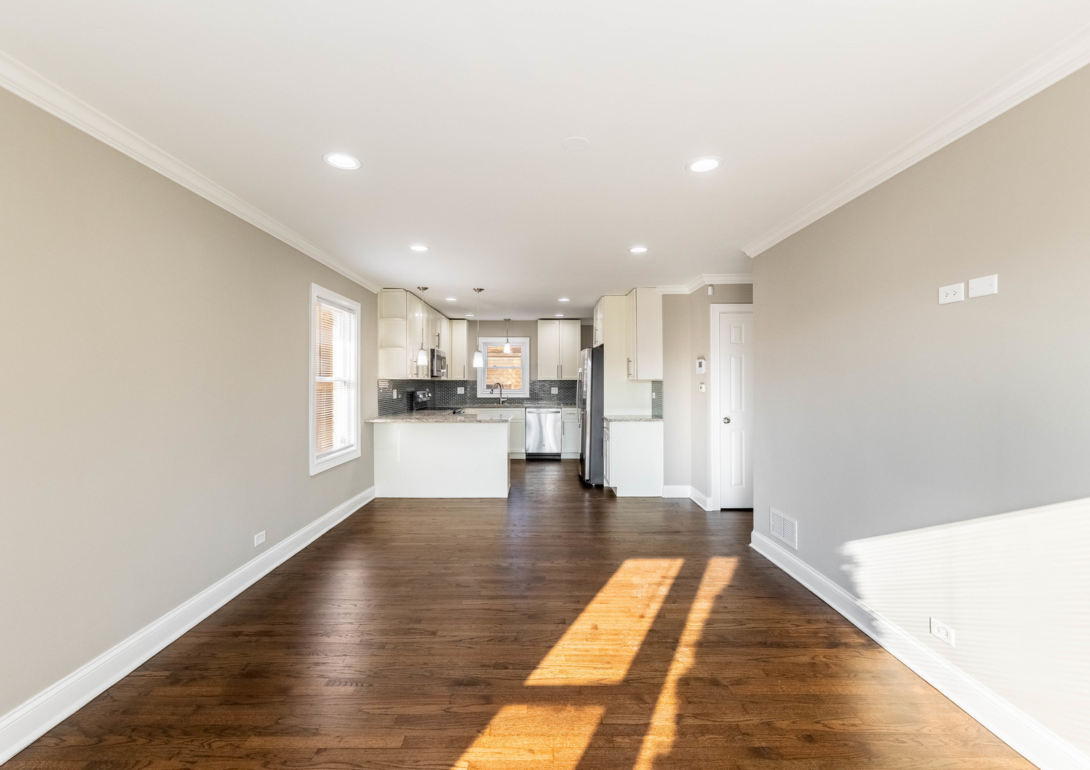 7914 South Troy Street Chicago, IL 60652 - Photo 4 of 35 a view of kitchen with kitchen island and stainless steel appliances
