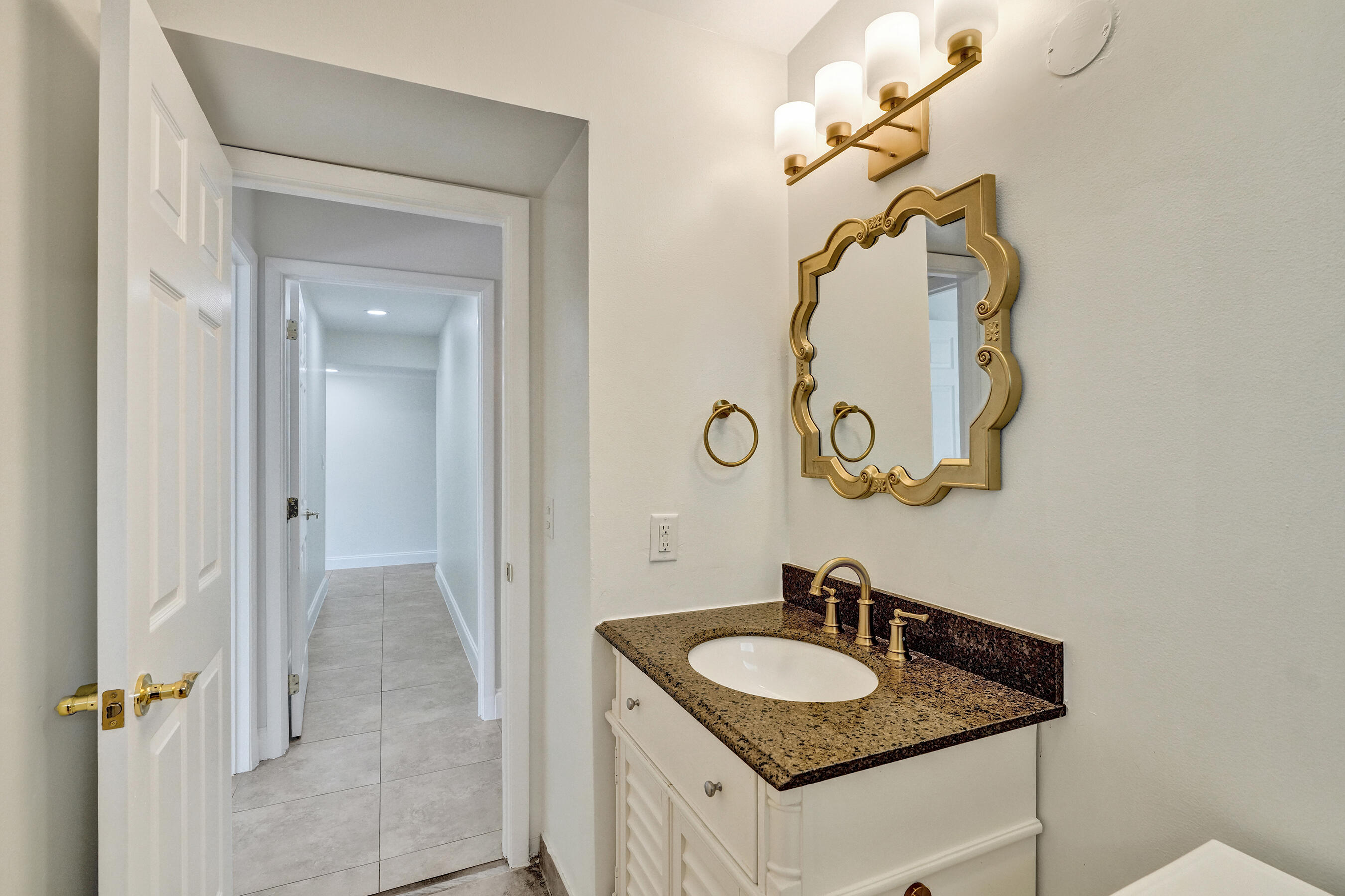 1717 North Riverside Drive, Unit 1 Pompano Beach, FL 33062 - Photo 24 of 40 DSC00330