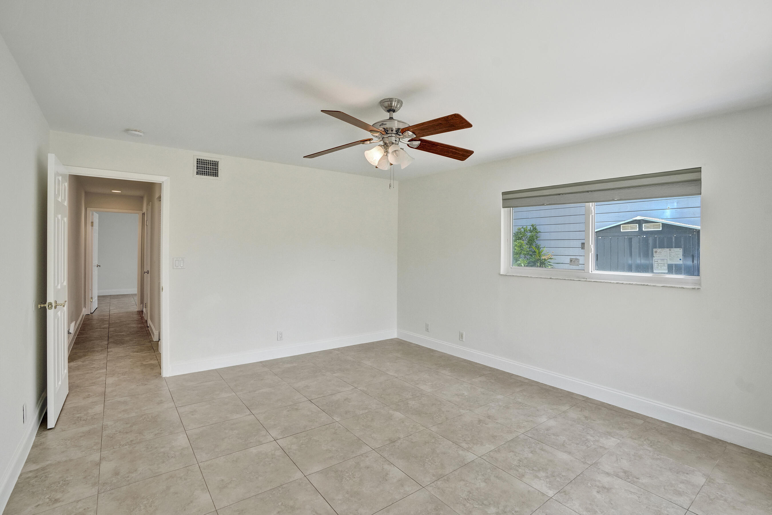 1717 North Riverside Drive, Unit 1 Pompano Beach, FL 33062 - Photo 25 of 40 DSC00336