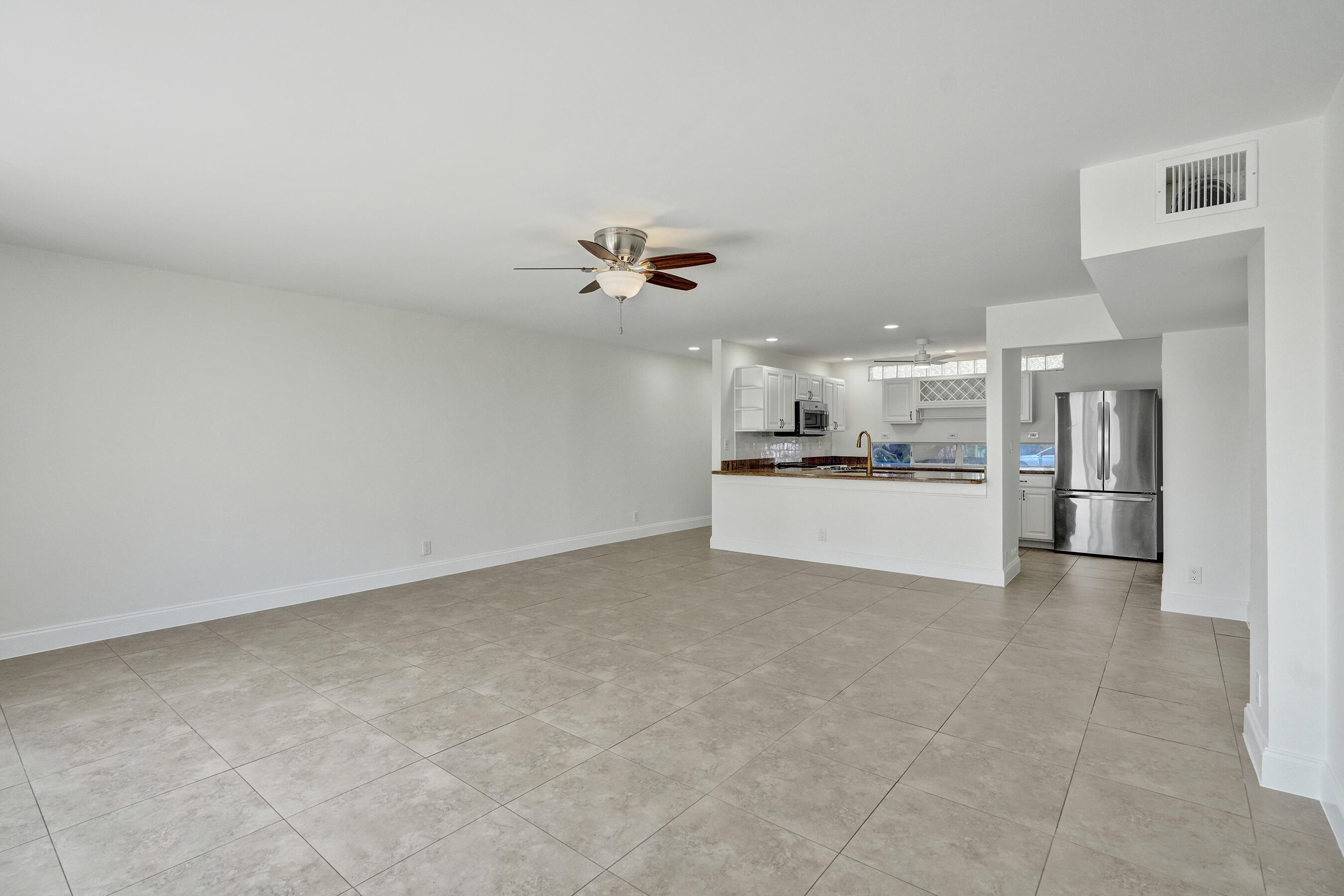 1717 North Riverside Drive, Unit 1 Pompano Beach, FL 33062 - Photo 26 of 40 DSC00243