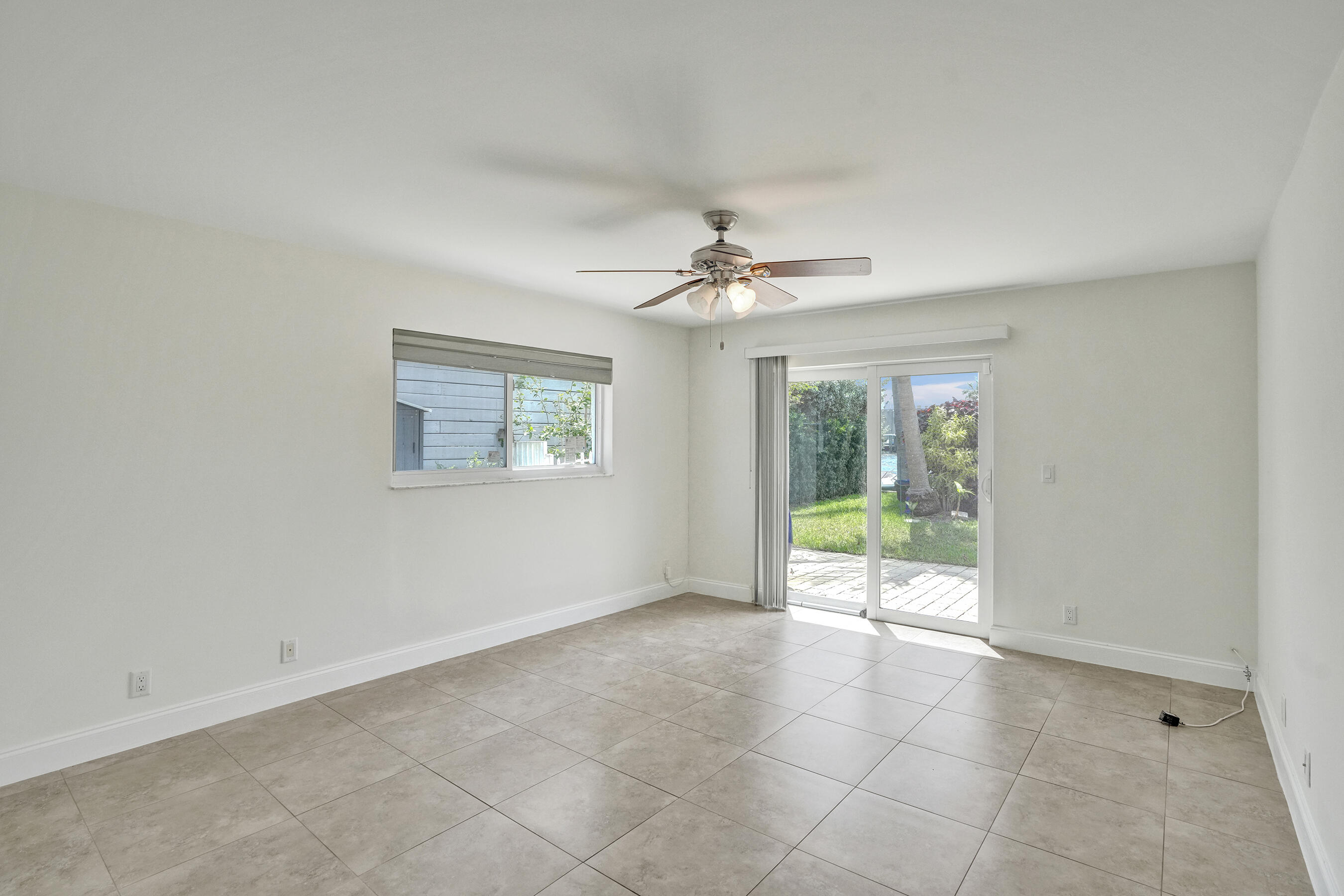 1717 North Riverside Drive, Unit 1 Pompano Beach, FL 33062 - Photo 31 of 40 DSC00333