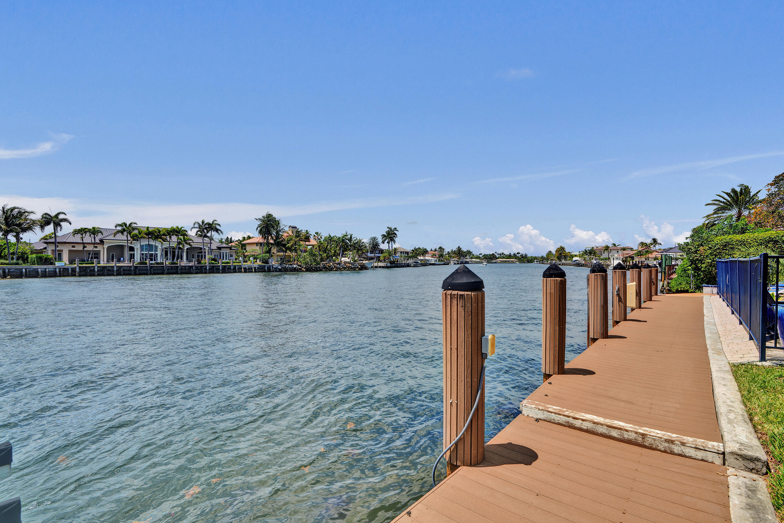 1717 North Riverside Drive, Unit 1 Pompano Beach, FL 33062 - Photo 4 of 40 DSC00366