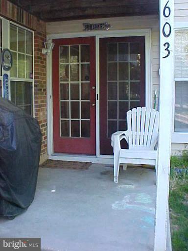 603 Deering Road, Unit 1B Pasadena, MD 21122 - Photo 9 of 14 Level Entry From Private Patio
