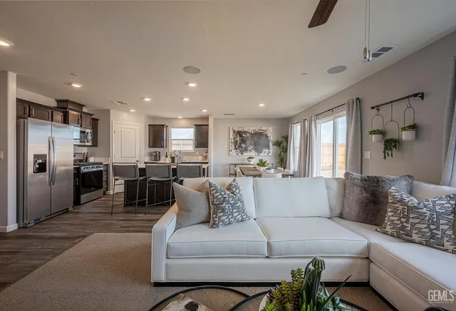 $394,990 | Undisclosed Address, Bakersfield, CA 93307