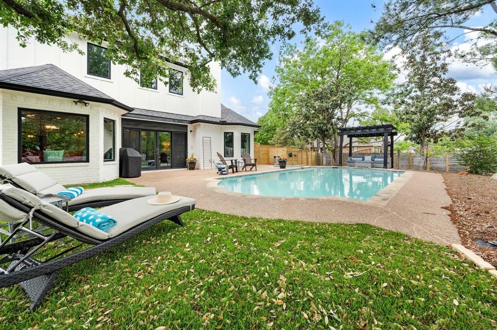 508 Chandler Road Keller, TX 76248 - Photo 27 of 39 a view of a house with pool and sitting area