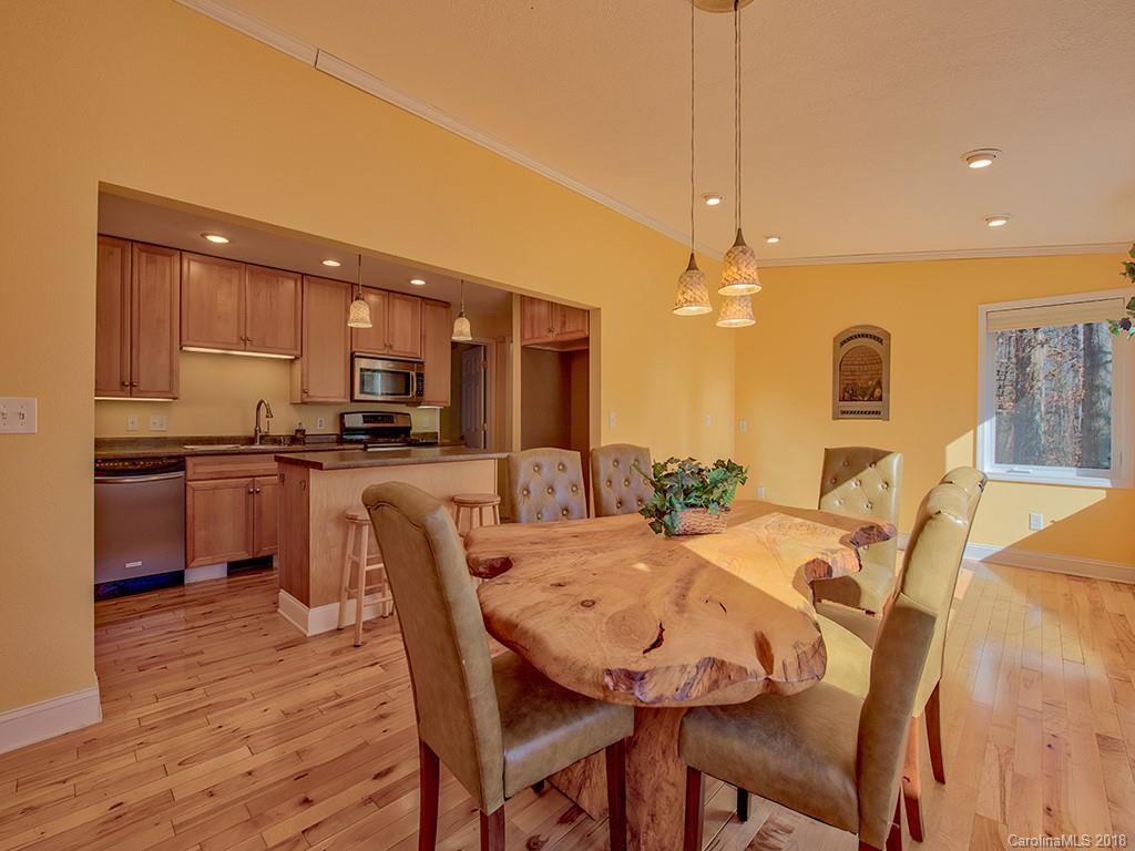 52 Auburn Road Waynesville, NC 28786 - Photo 8 of 25 Gallery Image 8