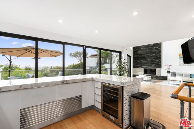 $13,500 | 8380 Hollywood Boulevard, Los Angeles, CA 90069