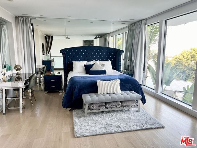 $13,500 | 8380 Hollywood Boulevard, Los Angeles, CA 90069