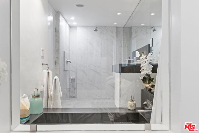 $13,500 | 8380 Hollywood Boulevard, Los Angeles, CA 90069