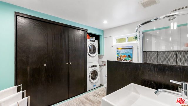 $13,500 | 8380 Hollywood Boulevard, Los Angeles, CA 90069