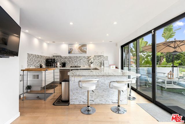 $13,500 | 8380 Hollywood Boulevard, Los Angeles, CA 90069