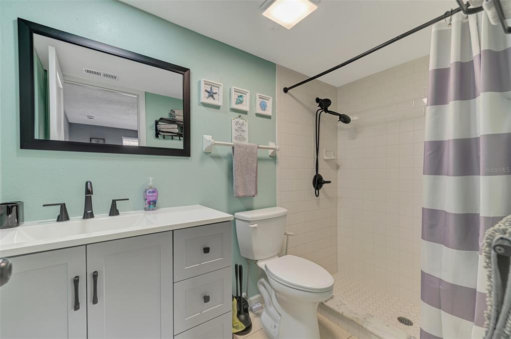 361 Falkland Road Venice, FL 34293 - Photo 25 of 40