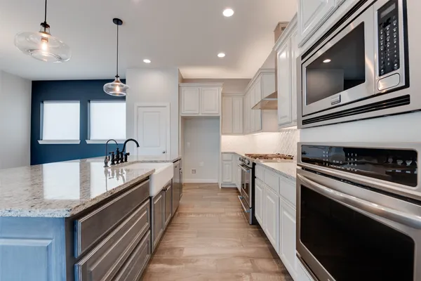 $3,150 | 15503 Bosque Valley Court, Cypress, TX 77433