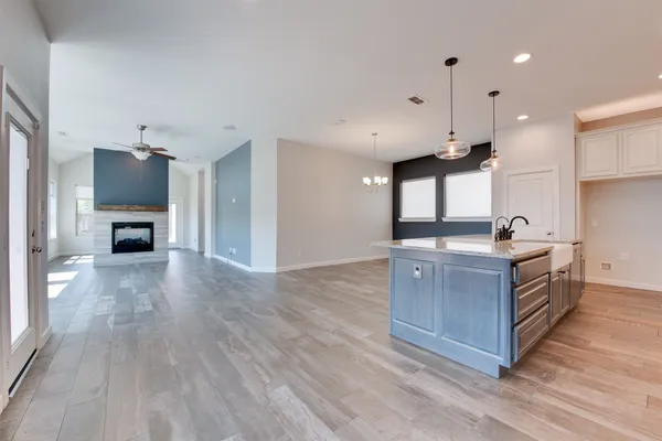 $3,150 | 15503 Bosque Valley Court, Cypress, TX 77433